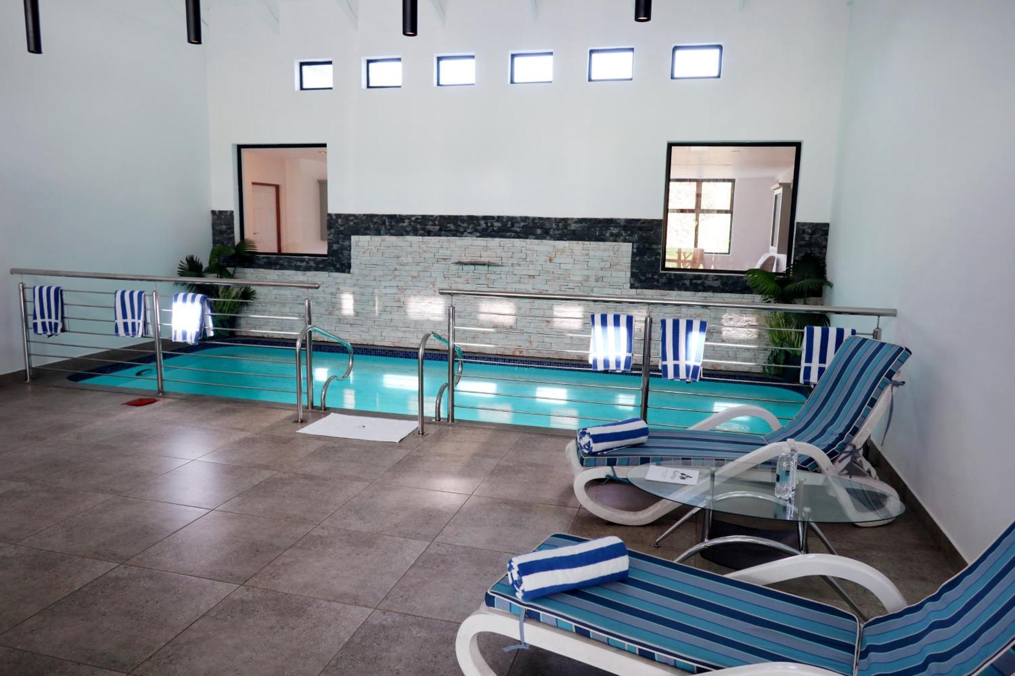Houw Hoek Hotel 보트리비에르 외부 사진